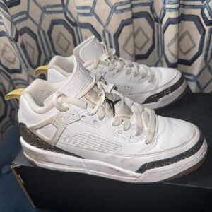 Jordan Spizike Low BG "Spike Lee" White/Black-Metallic Gold-Original Box/Size 5y